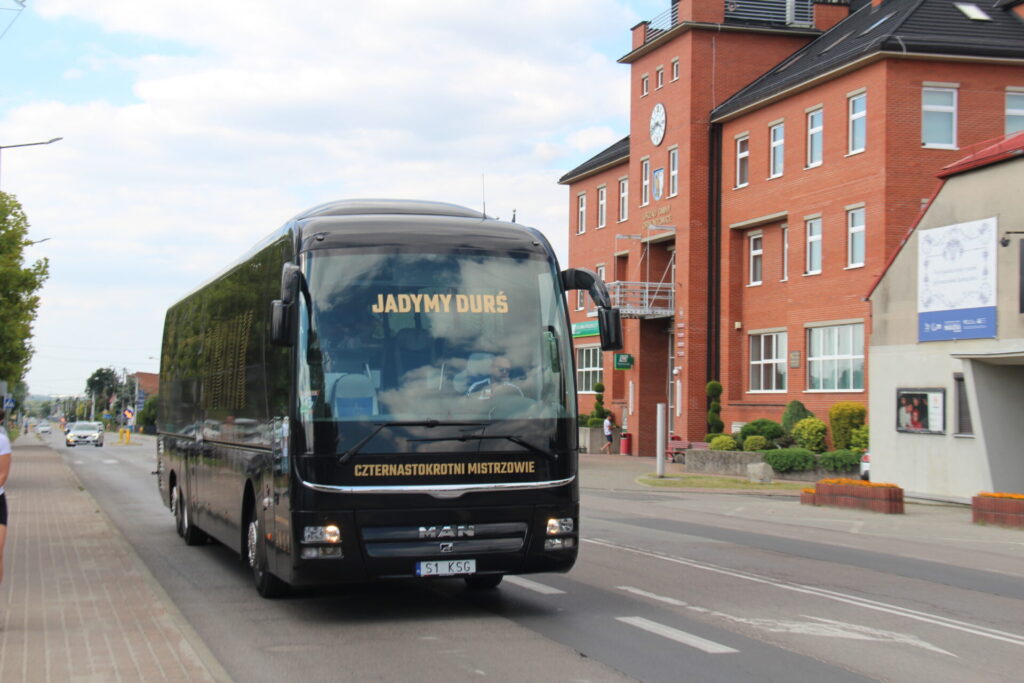 Zdjęcie autokaru Górnika Zabrze. 
