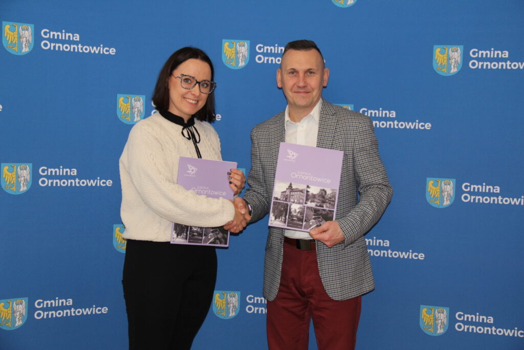 Zdjęcie z podpisania listów intencyjnych - Ornontowice, grudzień 2025 roku.